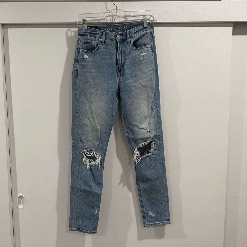 American Eagle Mom Jeans